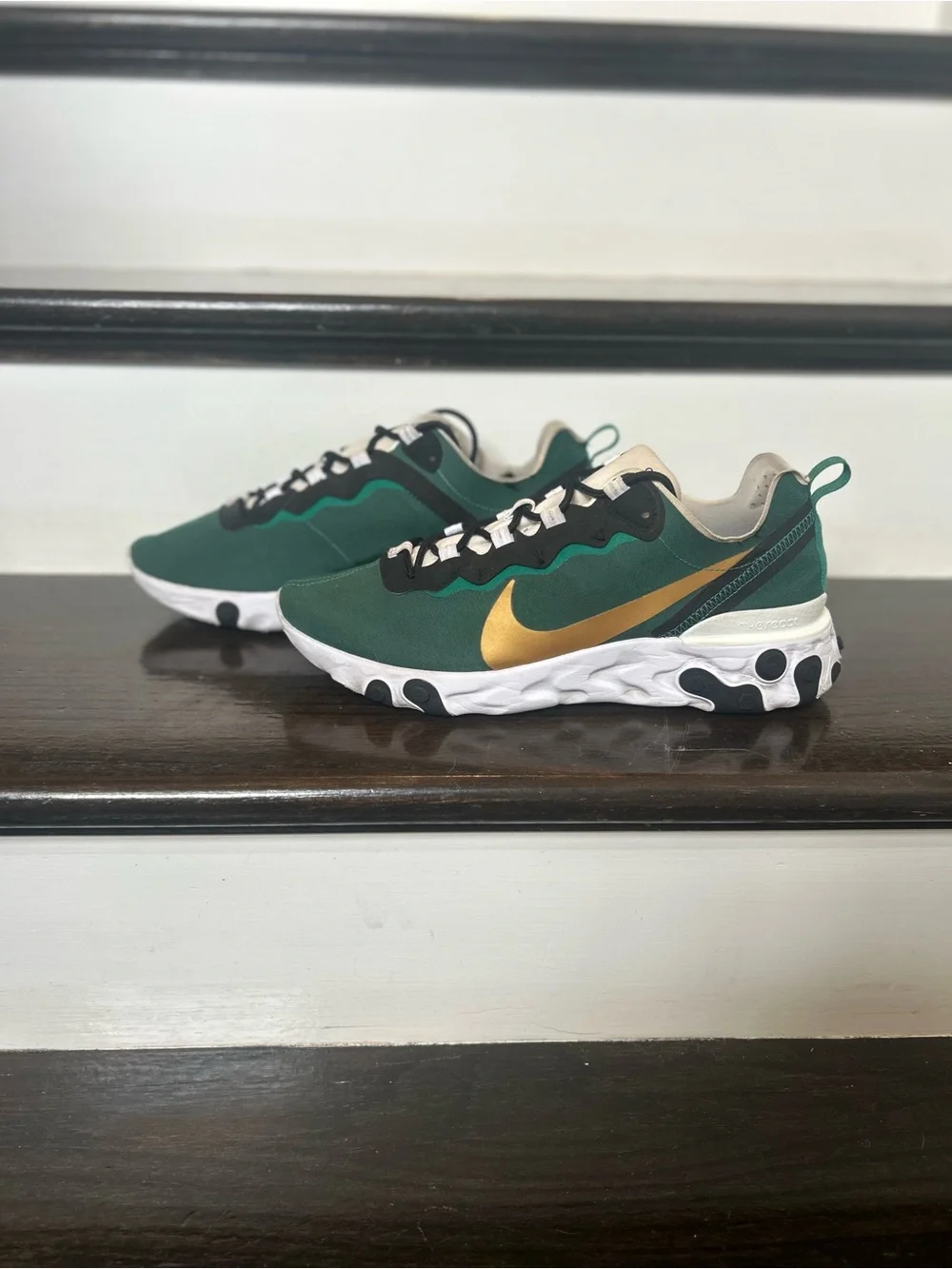 Nike react lucent